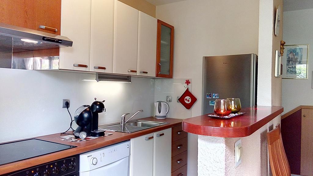 City Center Apartment Kadena Сплит Екстериор снимка