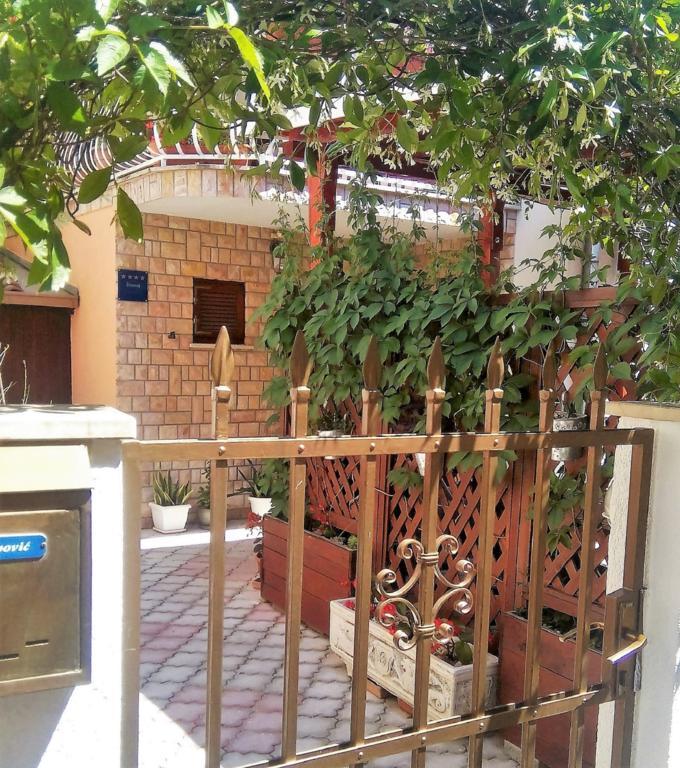 City Center Apartment Kadena Сплит Екстериор снимка