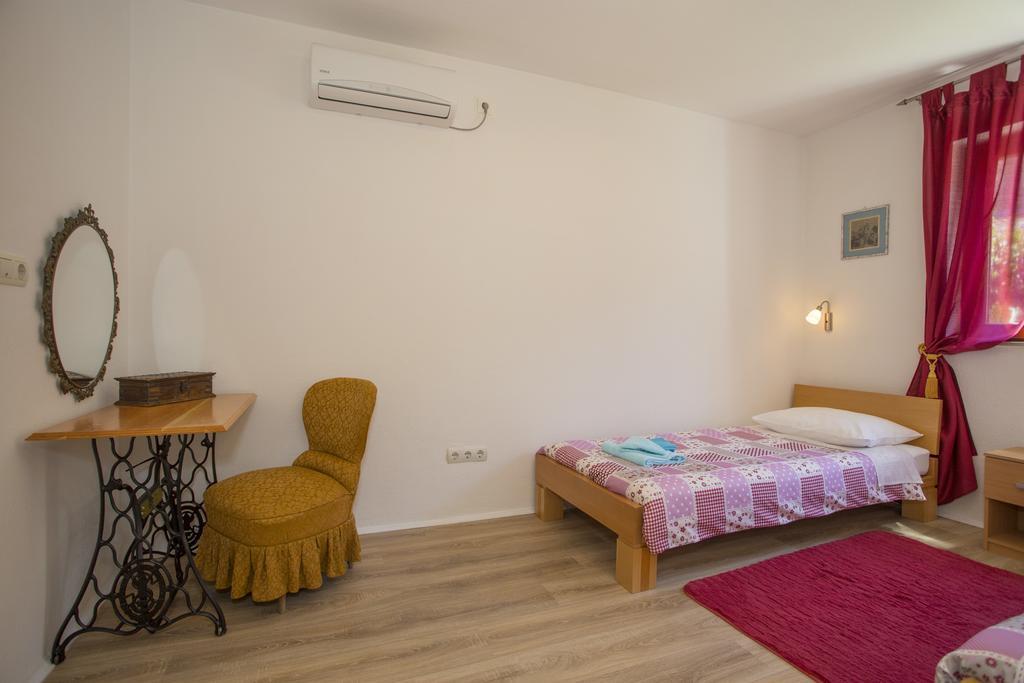 City Center Apartment Kadena Сплит Екстериор снимка