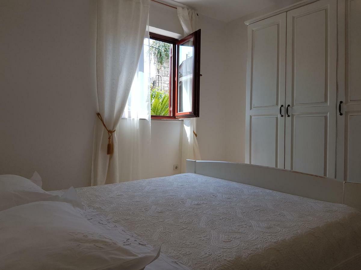 City Center Apartment Kadena Сплит Екстериор снимка